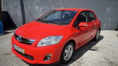 Vermelho Usado 2011 Toyota Auris Hybrid | € 9.750 (Super Preço)