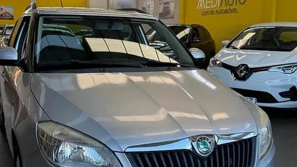 Usado Skoda Fabia Family 70 HP (51 kW) 2011