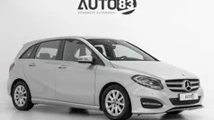 Cinza Usado 2018 Mercedes B180 Style Monovolume | € 17.990 (Bom preço)