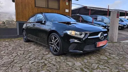 Usado Mercedes A180 116 HP (85 kW) 2021 Preto Citadino