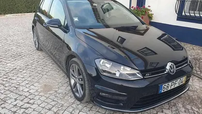 Preto Usado 2014 VW Golf VII Citadino | € 12.600 (Preço justo)