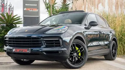 Azul Usado 2019 Porsche Cayenne SUV | € 63.450 (Bom preço)