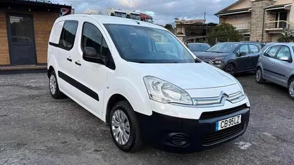 Usado 2015 Citroën Berlingo Monovolume | € 8.500 (Bom preço)