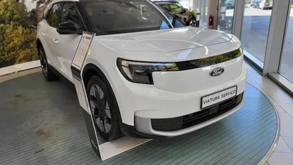 Branco Usado 2024 Ford Explorer SUV | € 40.000 (Preço justo)