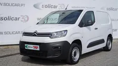 Branco Usado 2021 Citroën Berlingo Shine Monovolume | € 14.500 (Preço justo)