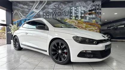Usado VW Scirocco Sport 140 HP (102 kW) 2011 Coupé