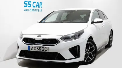 Usado Kia ProCeed GT-Line 120 HP (88 kW) 2022 Carrinha