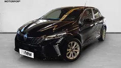 Preto Usado 2024 Renault Clio V Evolution Sedan | € 17.750 (Bom preço)