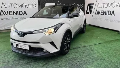 Usado 2019 Toyota C-HR SUV | € 26.500 (Preço justo)