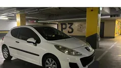 Usado 2010 Peugeot 207 Citadino | € 3.300 (Preço justo)
