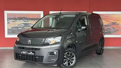 Usado Peugeot Partner 102 HP (75 kW) 2022 Cinza Monovolume