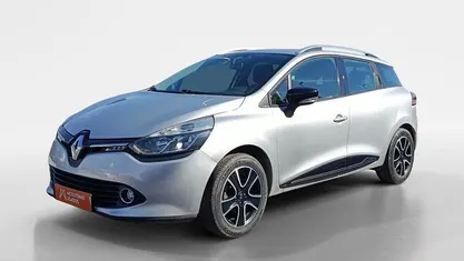 Usado Renault Clio IV Dynamique 90 HP (66 kW) 2015 Cinza Carrinha