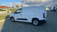 Branco Usado 2024 Citroën Berlingo Monovolume | € 17.000 (Bom preço)