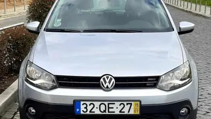 Cinzento Usado 2015 VW Polo Citadino | € 10.950 (Preço justo)