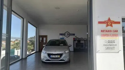 Usado Peugeot 208 92 HP (67 kW) 2015 Cinzento Citadino
