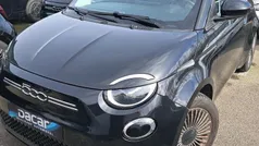 Preto Usado 2021 Fiat 500e Icon Citadino | € 17.499 (Preço justo)