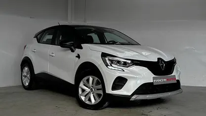 Usado Renault Captur Techno 145 HP (106 kW) 2022 SUV