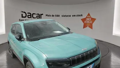 Azul Usado 2024 Jeep Avenger EV Summit SUV | € 25.499 (Preço justo)