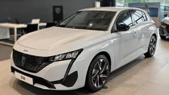 Branco Usado 2025 Peugeot 308 Allure Sedan | € 27.900 (Preço justo)