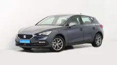 Cinzento Usado 2023 Seat Leon | € 21.900 (Preço justo)