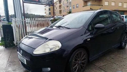 Usado Fiat Grande Punto 90 HP (66 kW) 2007 Preto Citadino