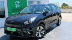 Azul Usado 2021 Kia e-Niro SUV | € 20.900 (Super Preço)