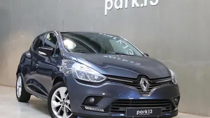Cinza Usado 2017 Renault Clio IV LIMITED | € 9.990 (Preço justo)