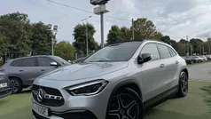 Cinza Usado 2022 Mercedes GLA200 AMG line SUV | € 44.500