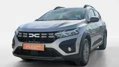 Cinza Usado 2023 Dacia Sandero Expression Citadino | € 17.900 (Preço justo)