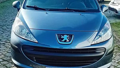 Usado Peugeot 207 68 HP (50 kW) 2007 Cinzento Citadino
