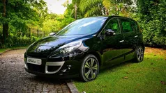 Usado 2011 Renault Scénic III Bose Edition Monovolume | € 7.400 (Bom preço)