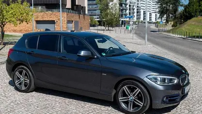Cinzento Usado 2015 BMW 120 Citadino | € 16.500 (Bom preço)