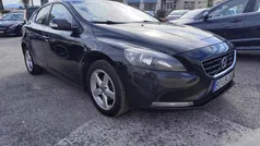 Usado 2015 Volvo V40 Momentum Carrinha | € 12.900 (Preço justo)