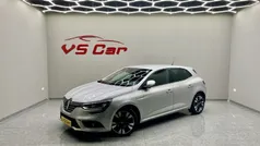 Cinzento Usado 2019 Renault Mégane IV Bose Edition | € 18.000 (Preço justo)
