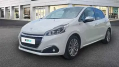 Usado 2017 Peugeot 208 Style Citadino | € 11.400 (Preço justo)