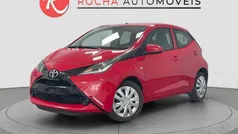 Vermelho Usado 2016 Toyota Aygo Cool Citadino | € 9.989 (Preço justo)