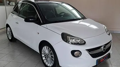 Branco Usado 2017 Opel Adam Citadino | € 9.900 (Bom preço)