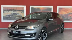 Cinza Usado 2014 Renault Mégane III Bose Edition Citadino | € 7.990 (Preço justo)