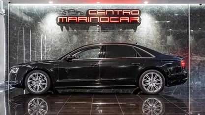 Preto Usado 2013 Audi A8 Sedan | € 42.000
