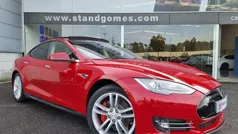 Vermelho Usado 2014 Tesla Model S Sedan | € 26.990 (Preço justo)