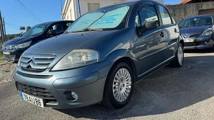 Usado Citroën C3 Exclusive 70 HP (51 kW) 2005 Citadino
