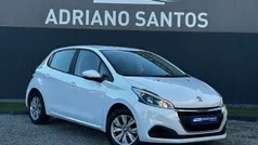 Usado 2015 Peugeot 208 Active Citadino | € 10.900 (Preço justo)
