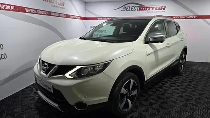 Branco Usado 2016 Nissan Qashqai SUV | € 14.900 (Preço justo)