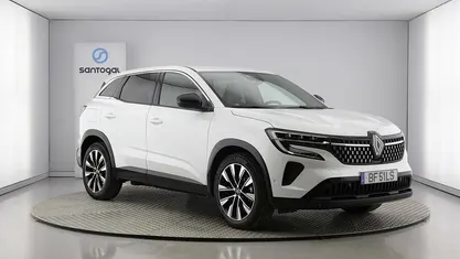 Branco Usado 2023 Renault R25 Citadino | € 30.990