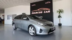 Cinzento Usado 2015 Toyota Auris Touring Sports Carrinha | € 13.700 (Preço justo)