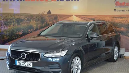 Cinza Usado 2019 Volvo V90 Momentum Carrinha | € 27.990 (Preço justo)