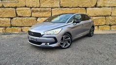 Cinza Usado 2017 DS Automobiles DS5 Sport Chic Citadino | € 17.400 (Preço justo)