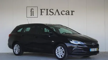 Preto Usado 2019 Opel Astra Edition Carrinha | € 12.900 (Preço justo)