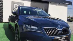 Azul Usado 2016 Skoda Superb | € 18.490 (Preço justo)