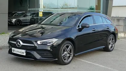 Preto Usado 2023 Mercedes CLA250e Sedan | € 38.990 (Preço justo)